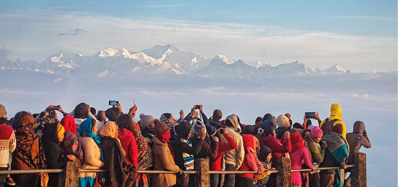 Tiger Hill,darjeeling with kanchanjunga views