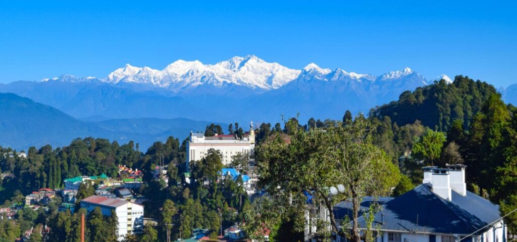 Himalayan mountain views from Nightingale Park in Darjeeling.